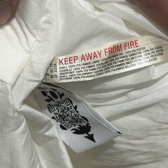 FPMovement Puffer Vest - Picture 12 of 12